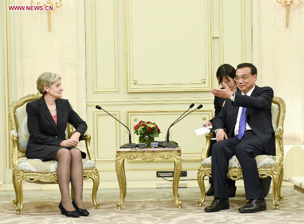 李克強(qiáng)會(huì)見(jiàn)聯(lián)合國(guó)教科文組織總干事博科娃