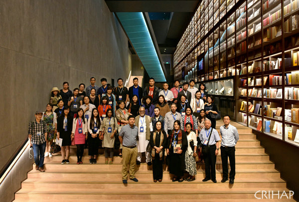 “傳統(tǒng)工藝傳承與可持續(xù)發(fā)展能力建設(shè)國(guó)際培訓(xùn)”在深圳舉辦