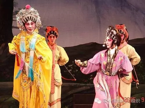 媒體在推廣非物質(zhì)文化遺產(chǎn)保護中的角色